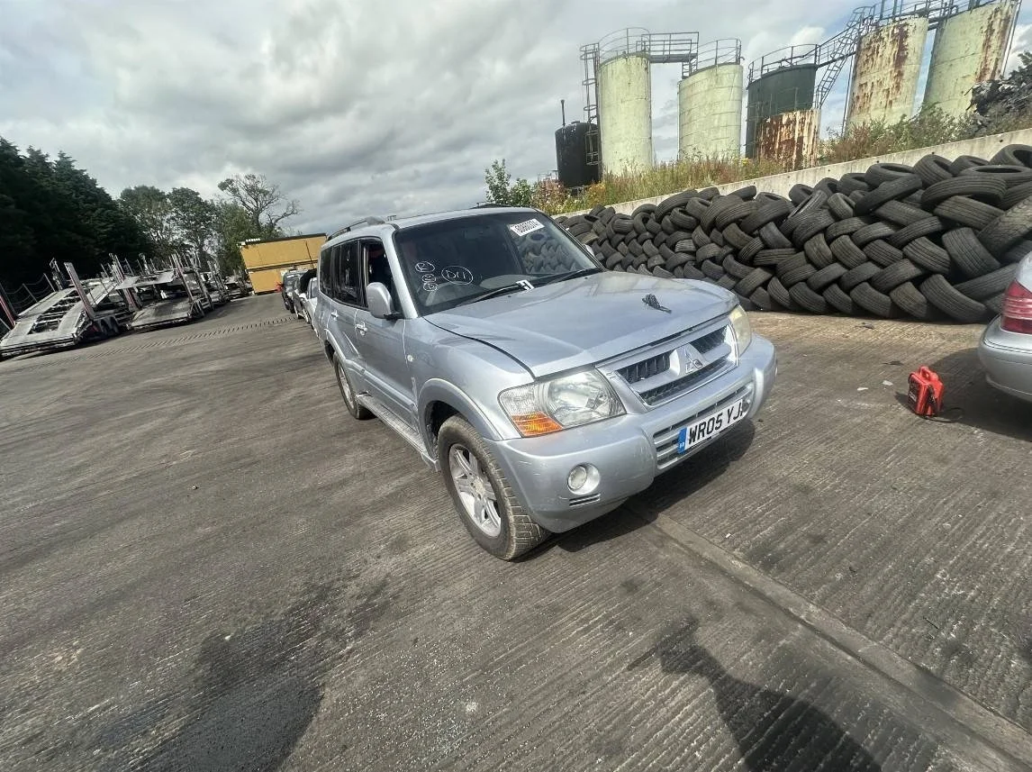 Ноускат Mitsubishi Pajero, Montero 3 (V6, V7) 1999-2006 SUV