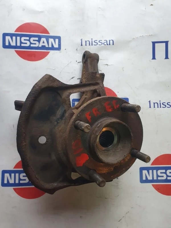 Кулак поворотный Nissan Almera Classic 2006 4001495F0B B10 QG16, передний правый