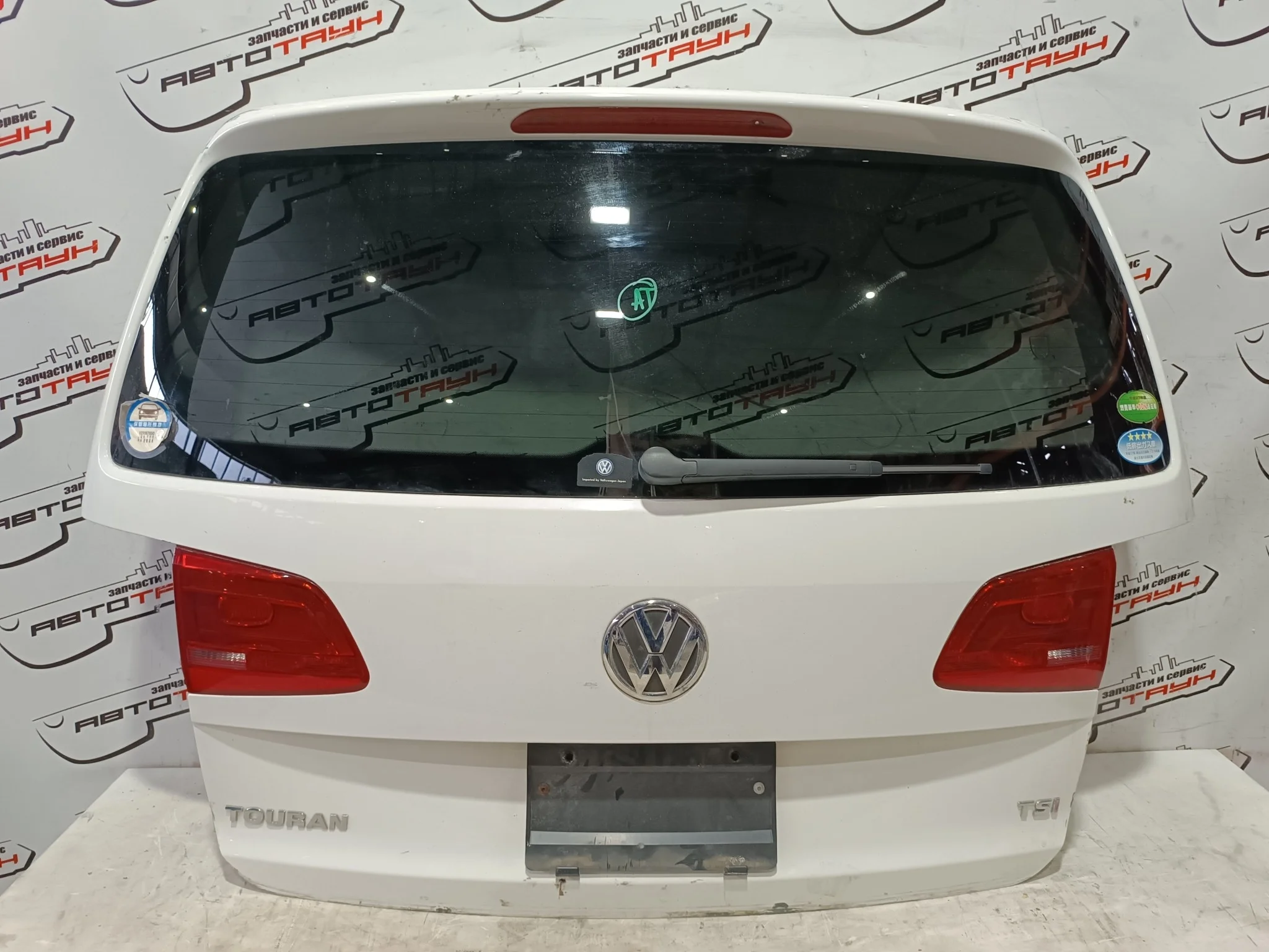 ДВЕРЬ ЗАДНЯЯ VOLKSWAGEN TOURAN 1T3 1T0827025Q белый, LB9A XA4927