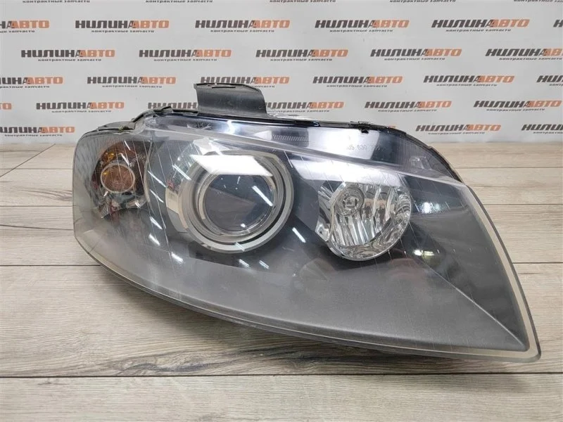 Фара ксеноновая (XENON) Audi A3 8P 2006 8P0941004AG 2.0 FSI, передняя правая