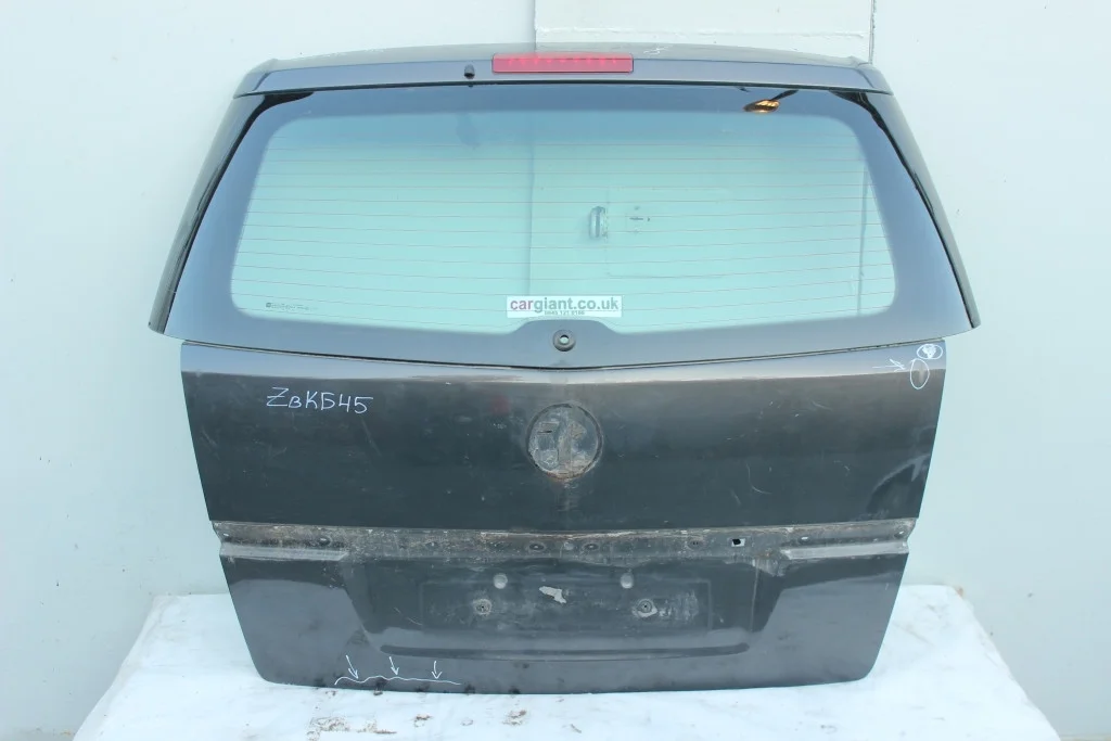 Крышка багажника Opel Zafira B ZbКБ45