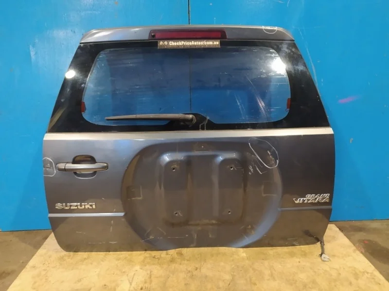 Крышка багажника Suzuki Grand Vitara 3 2005-2015