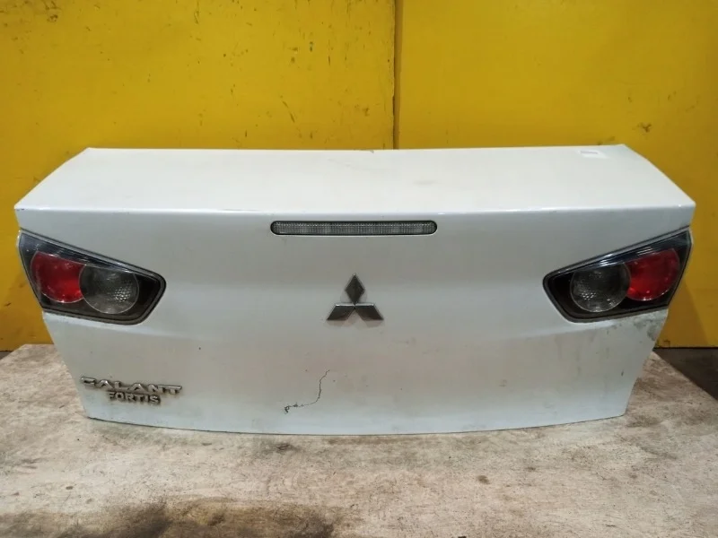 Крышка багажника MITSUBISHI Lancer 10 2007-2015