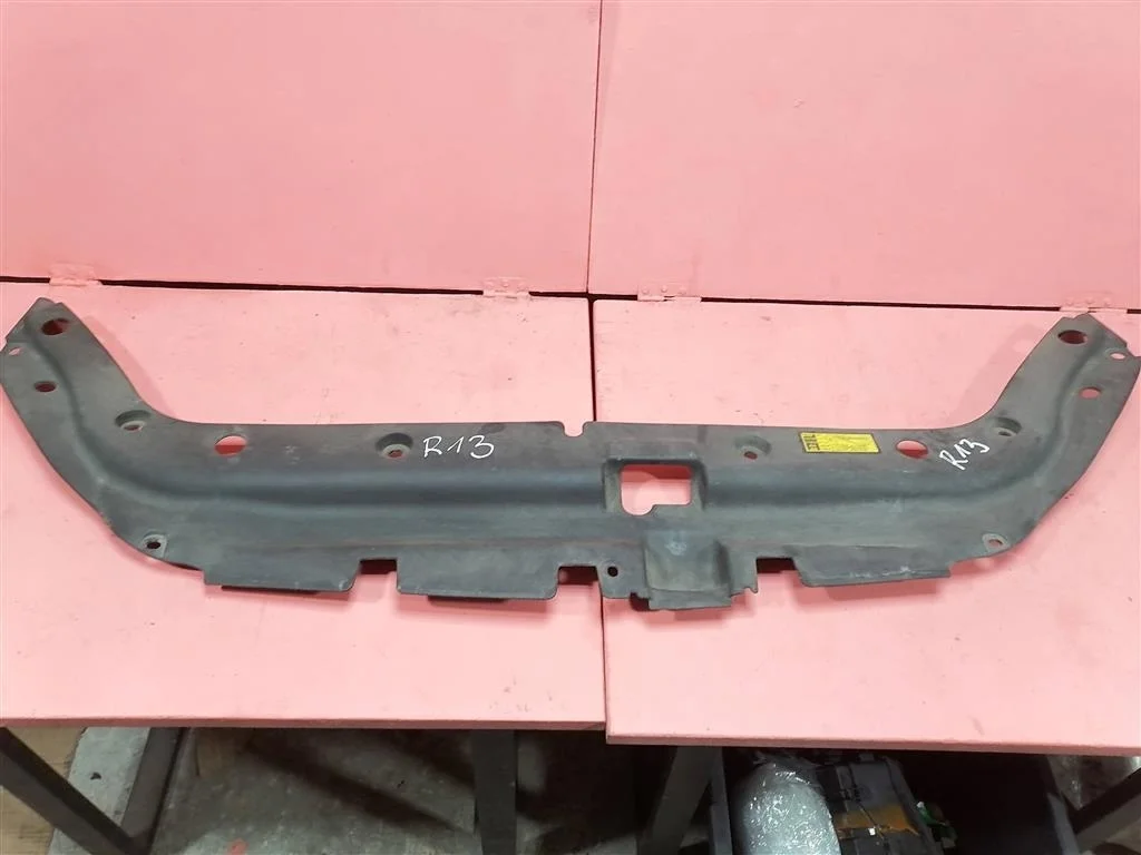 кожух замка капота Toyota RAV 4 2006-2013