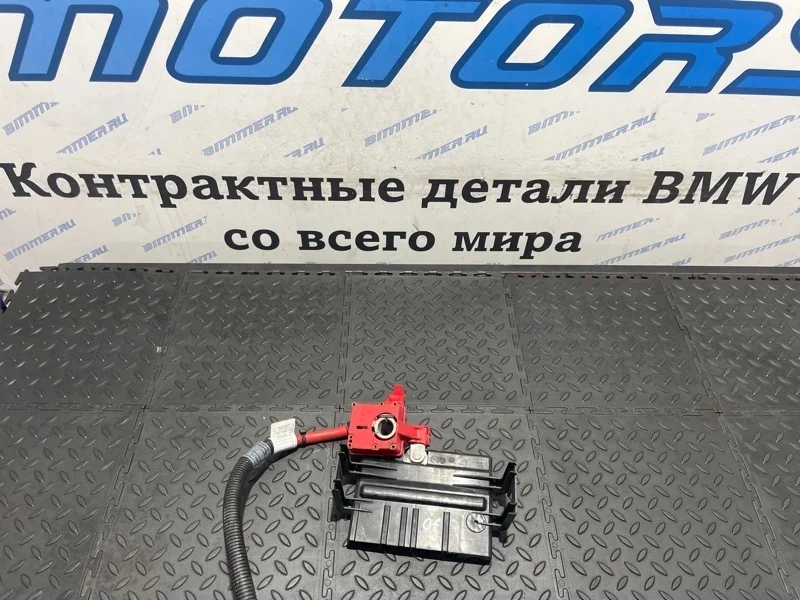 Распределитель тока B+ Bmw X6 2013 61129217004 E71 N55B30A, задний