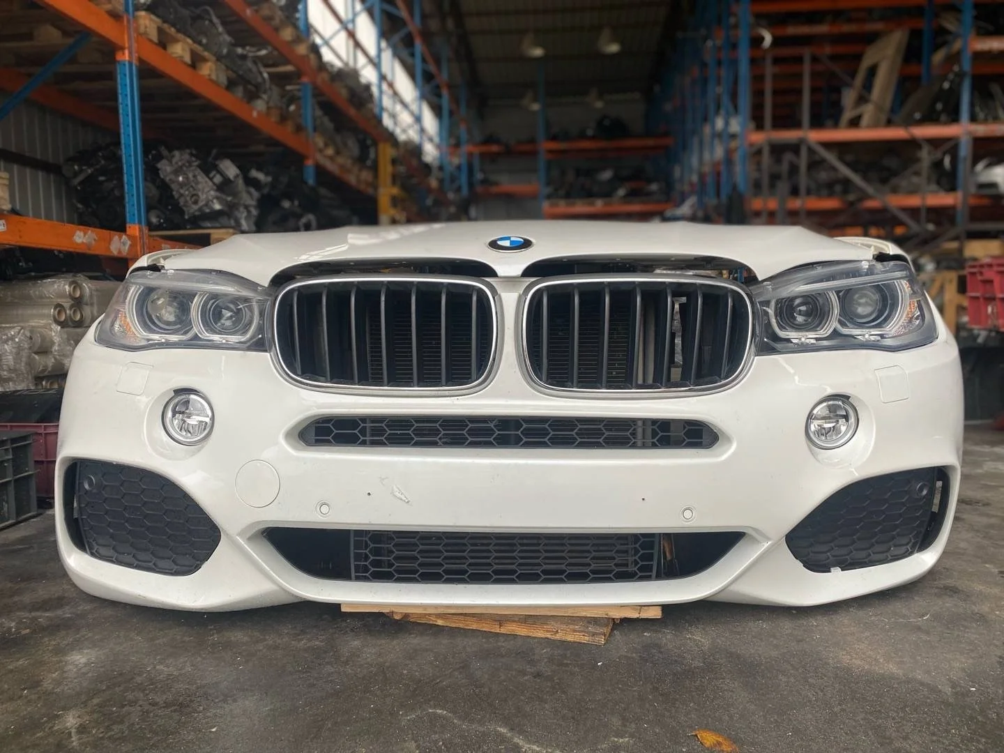 Передняя часть (ноускат) в сборе BMW X5 F15 2015 41007381758