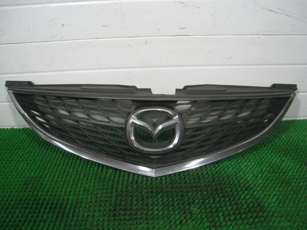 Решетка радиатора Mazda 6 (GH) 2010