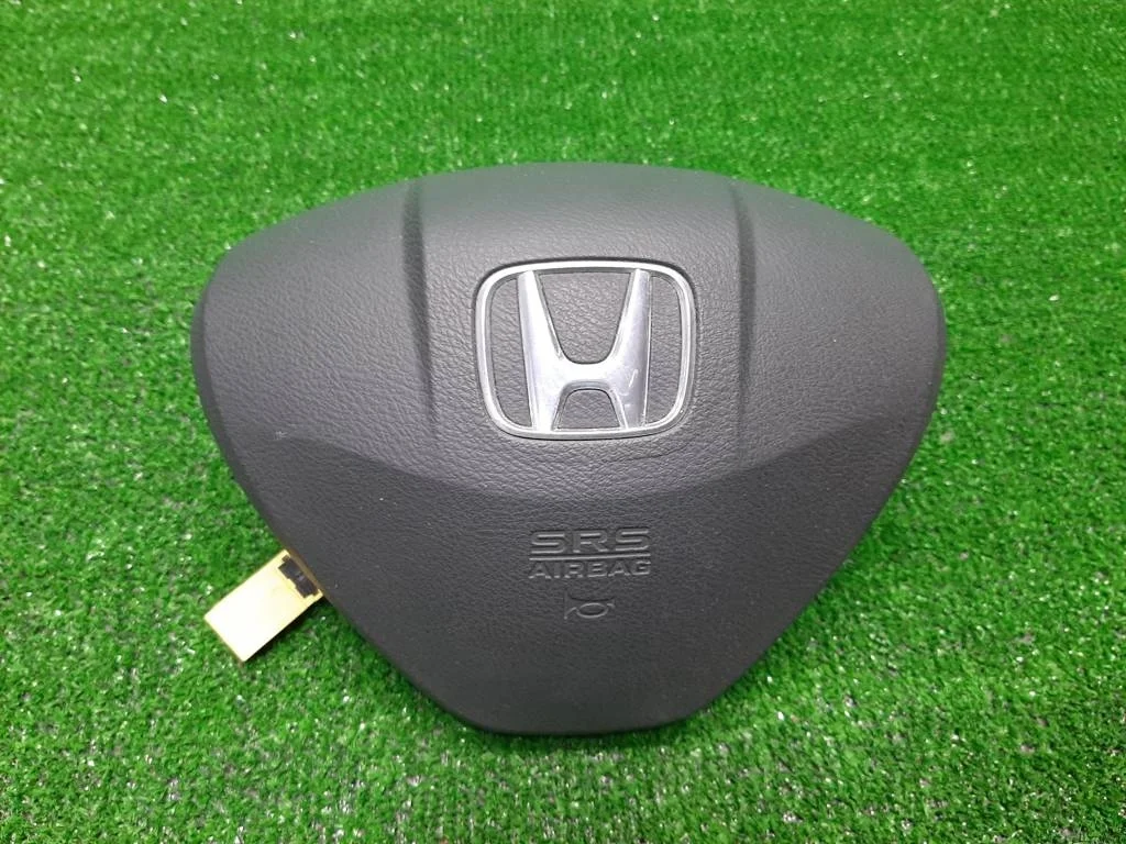 Подушка безопасности в руль Honda Civic 4D (FD) 2006