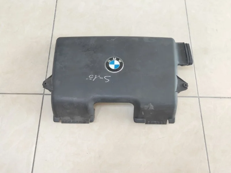 Воздухозаборник BMW 1 E87 2006