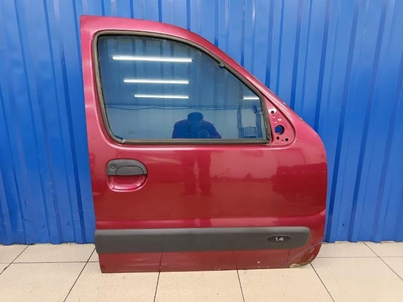 Дверь Renault Kangoo 2003 7751471747 1 1.4 K7JA710, передняя правая