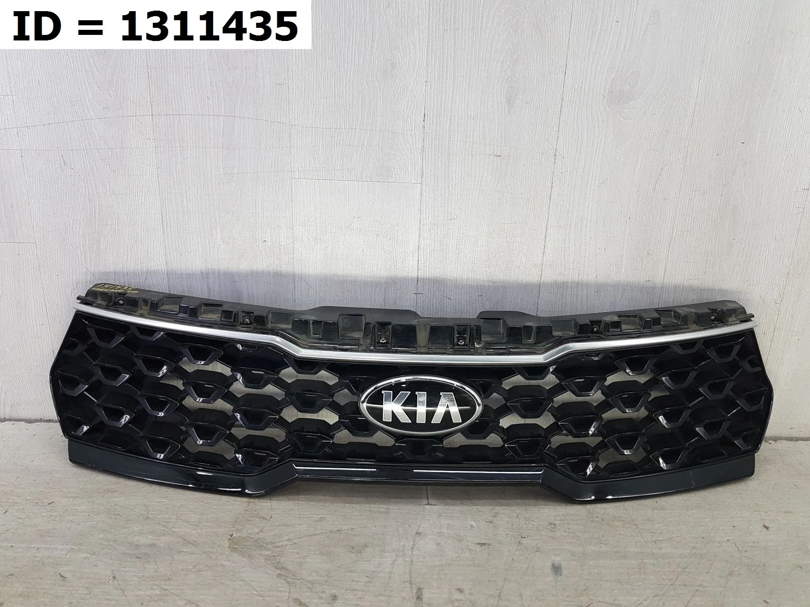 Решетка радиатора Kia Sorento