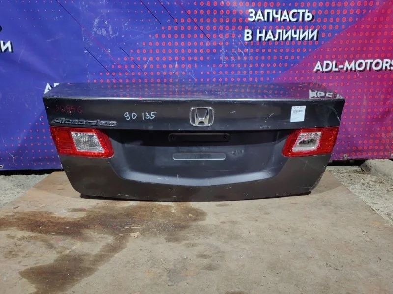 Крышка багажника Honda Accord 8 2008-2012