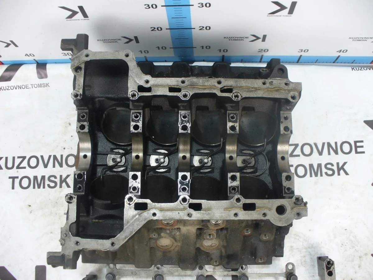 Блок цилиндров Toyota Land Cruiser 2008-2021 J200