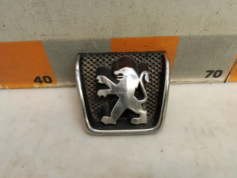 Эмблема Peugeot 307 2004 3A/C