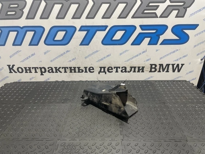 Воздуховод Bmw 550Ix 51747200797 F10 N63B44A, левый