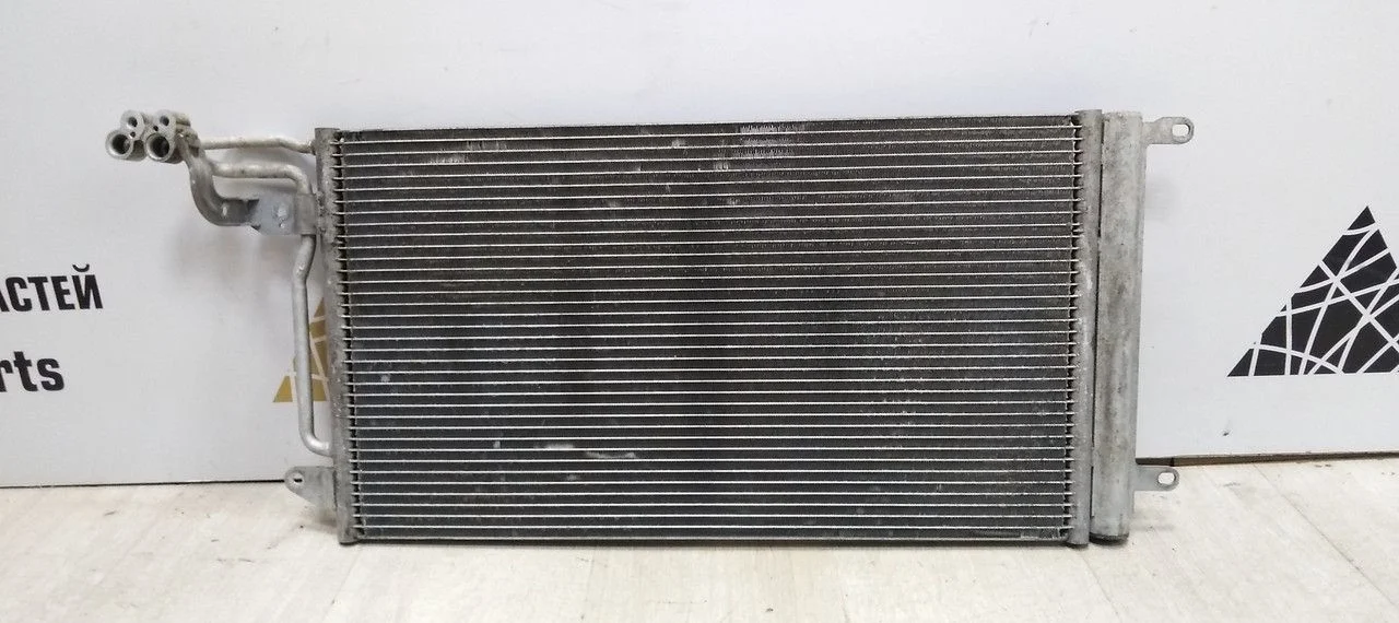 Радиатор кондиционера Volkswagen Polo 5 (09-20) oem 6C0816411B (скл-3)