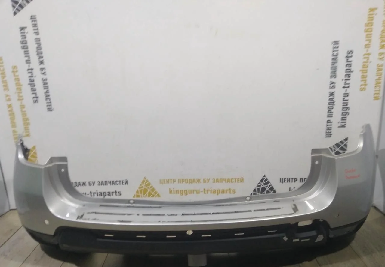 Бампер задний бу Renault Duster рестайлинг OEM 850225435R