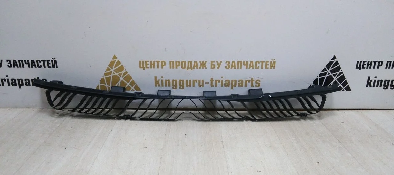 Кронштейн заднего бампера Volkswagen Touareg 3 18 > oem 760807863