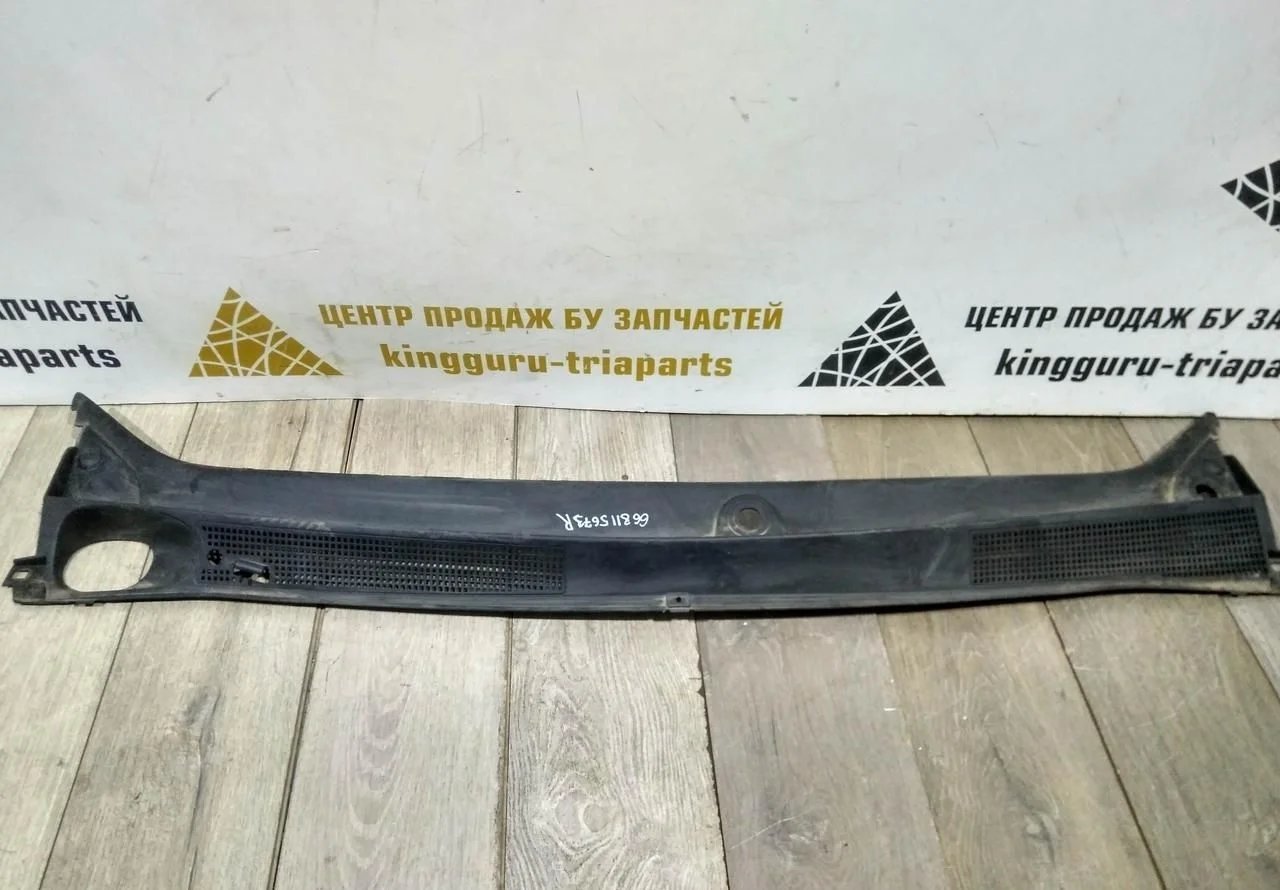 Обивка жабо бу Renault Logan 2 OEM 668115673R