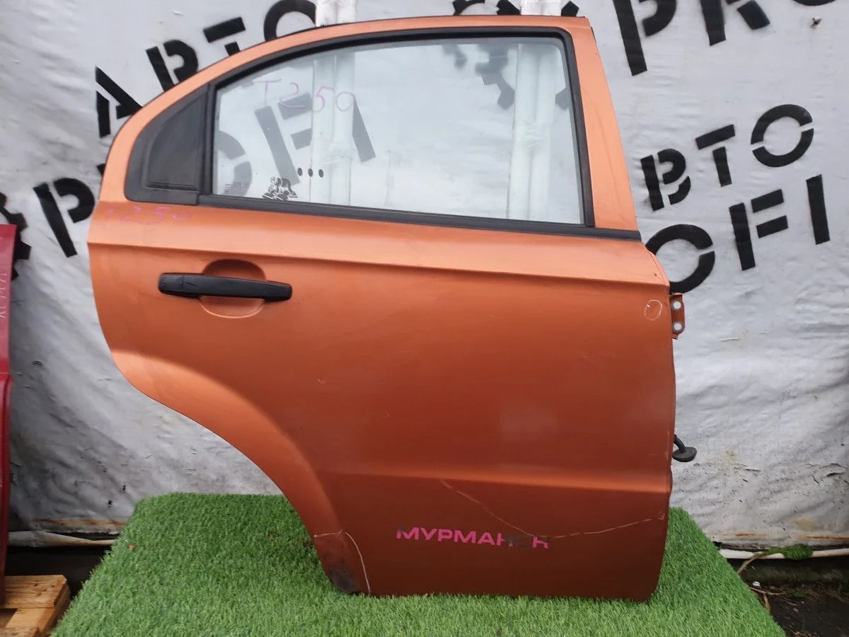 Дверь задняя правая Chevrolet Aveo T250