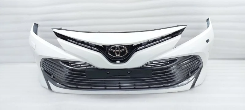 Бампер Toyota Camry 2019 70