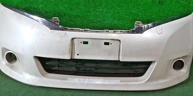 Бампер передний (без заглушки, потерт) C26 NISSAN SERENA IV C26 2010-2013