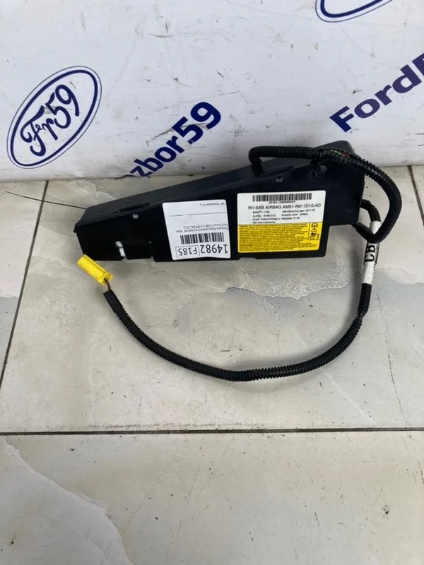 Подушка безопасности в сиденье Ford Focus 3 2011 1749215 CB8 1.6 (PNDA), правая