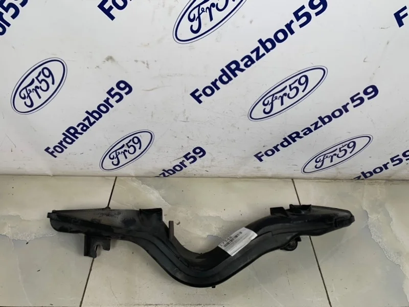 Воздухозаборник Ford Focus 2 2007 1485769 CB4