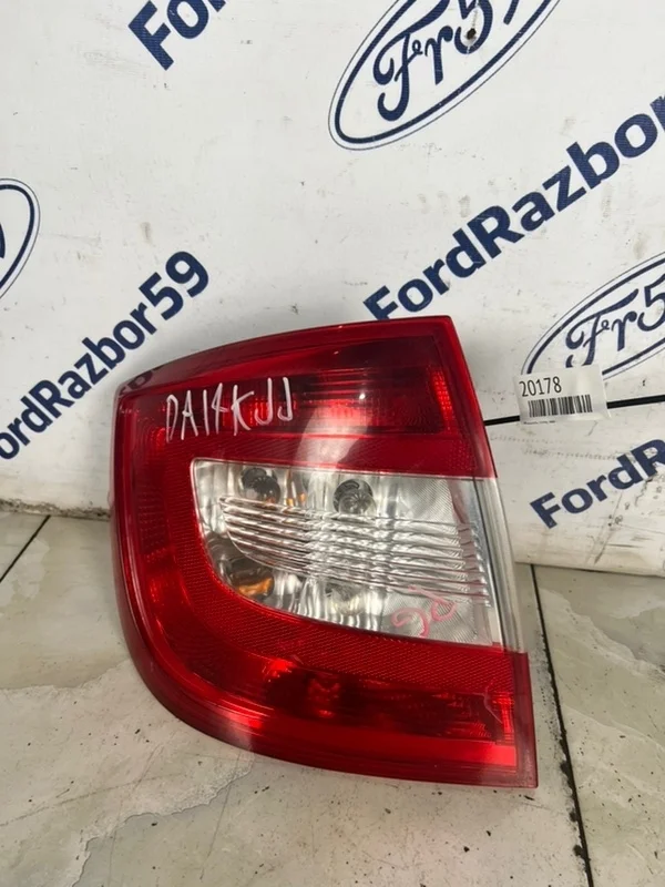 Фонарь Skoda Rapid 2014 5JH945111 NH3, задний левый