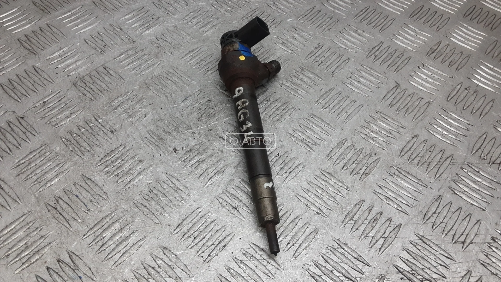 Форсунка дизельная VOLKSWAGEN PASSAT B7 2.0 0445110369, 03L130277J КПП 6ст.