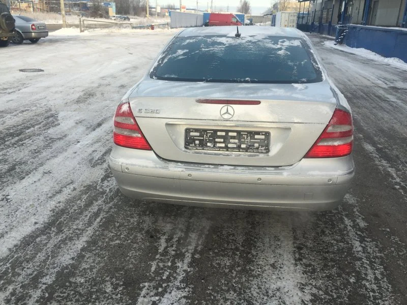 Продажа Mercedes-Benz E class 3.2 (224Hp) (112.949) RWD AT по запчастям