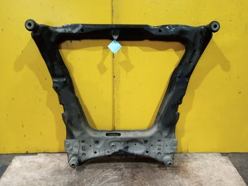 Подрамник Nissan Qashqai J10 2006-2014