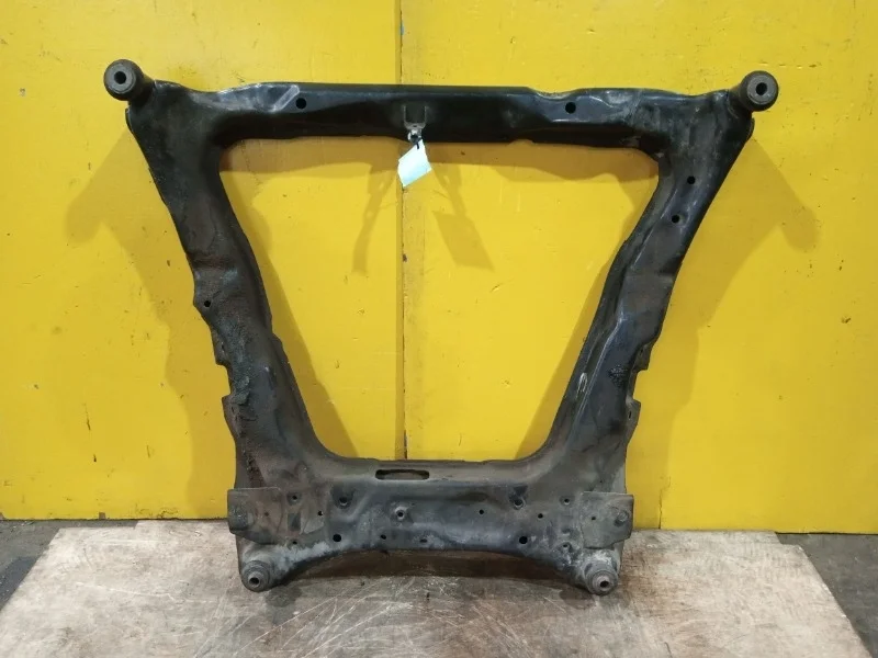 Подрамник Nissan Qashqai J10 2006-2014