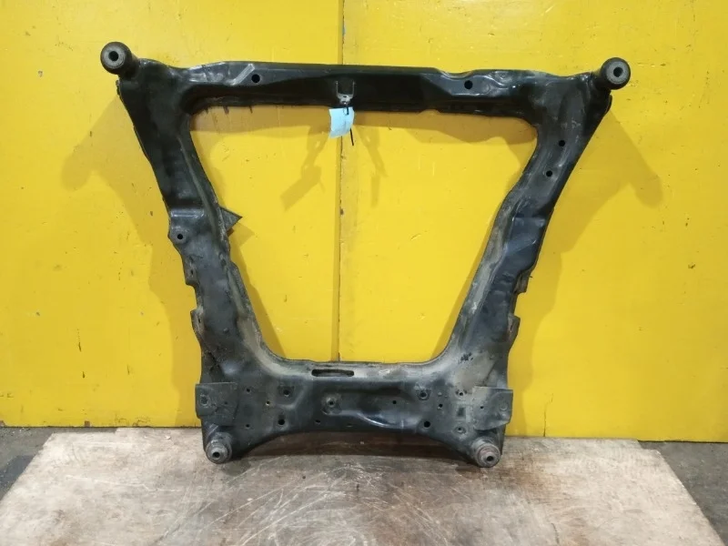 Подрамник Nissan Qashqai J10 2006-2014