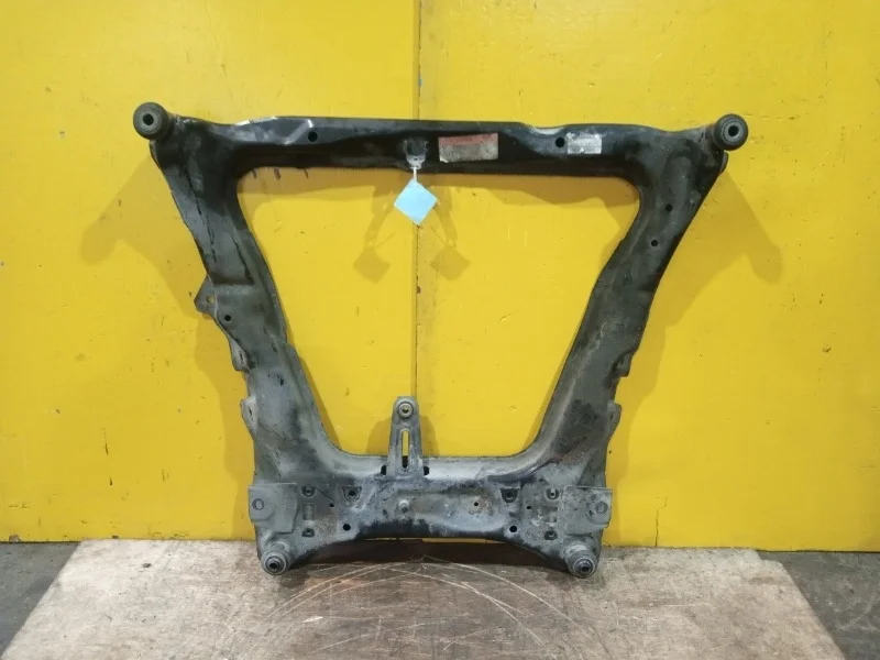 Подрамник Nissan Qashqai J10 2007-2014