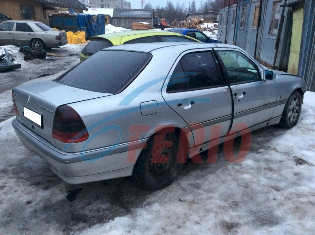 Продажа Mercedes-Benz C class 2.5D (150Hp) (605.960) RWD AT по запчастям