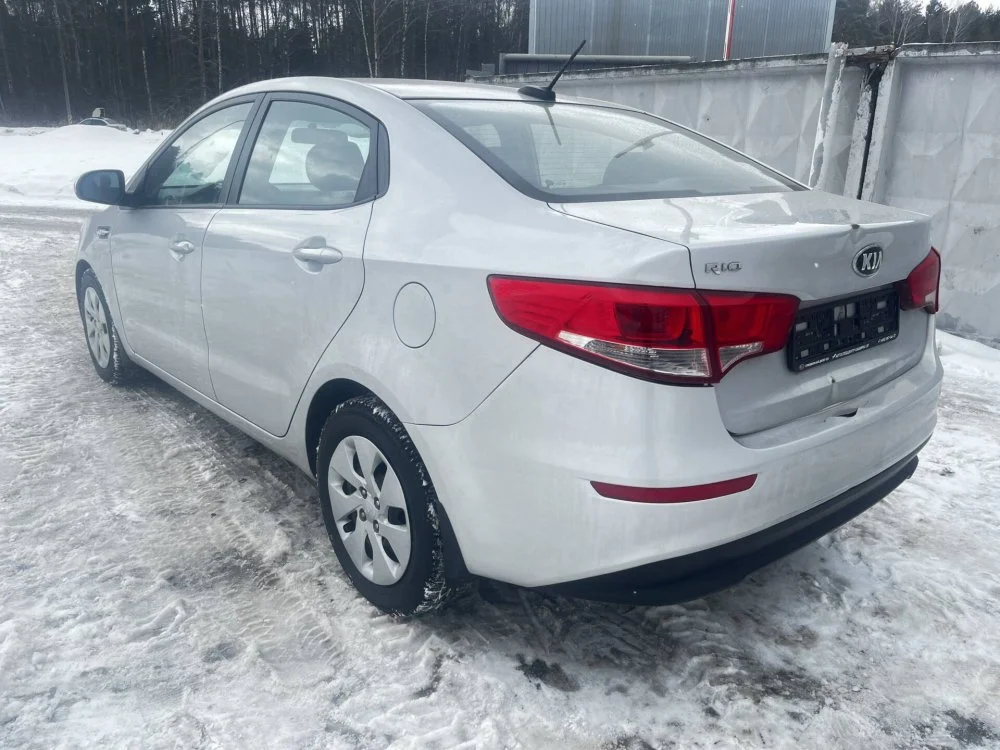 Продажа Kia Rio 1.6 (123Hp) (G4FC) FWD AT по запчастям