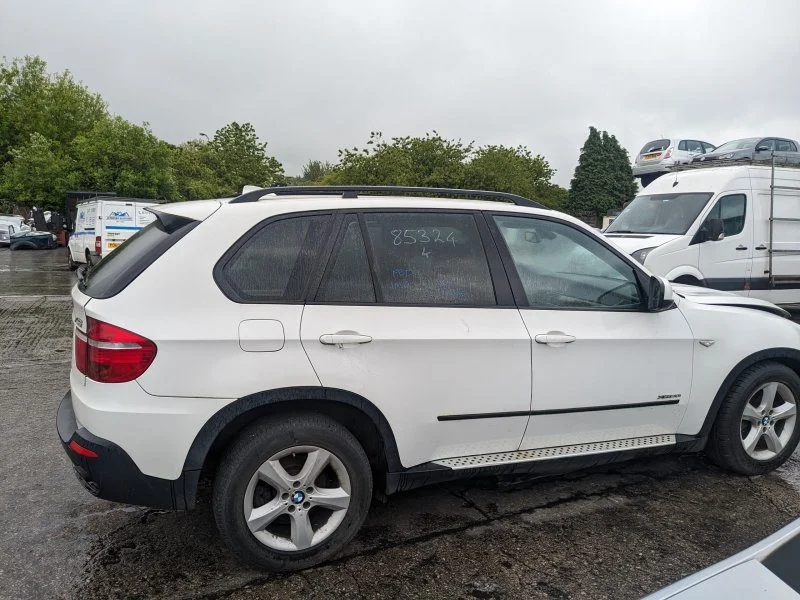 Продажа BMW X5 3.0 (272Hp) (N52B30) RWD AT по запчастям