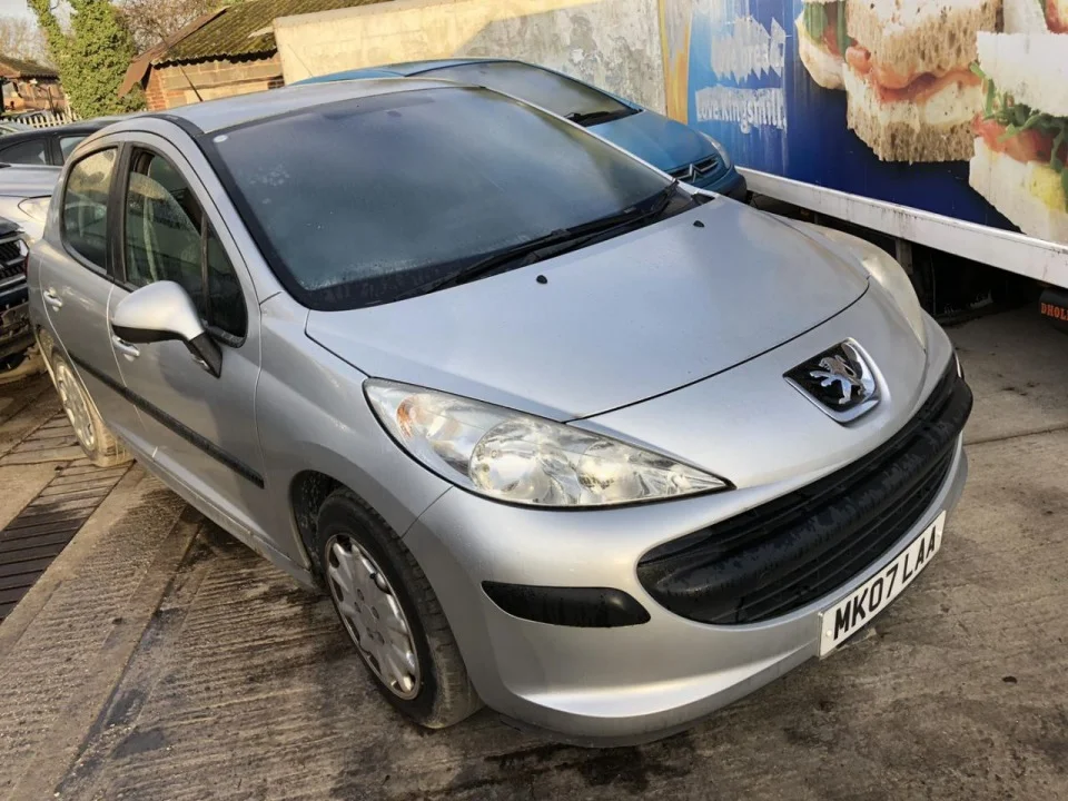 Продажа Peugeot 207 1.4 (75Hp) (TU3A) FWD MT по запчастям