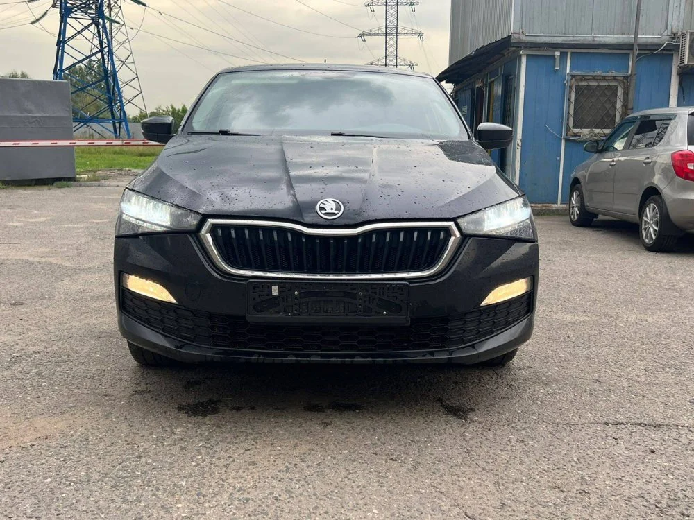 Продажа Skoda Rapid 1.6 (110Hp) (CWVA) FWD AT по запчастям