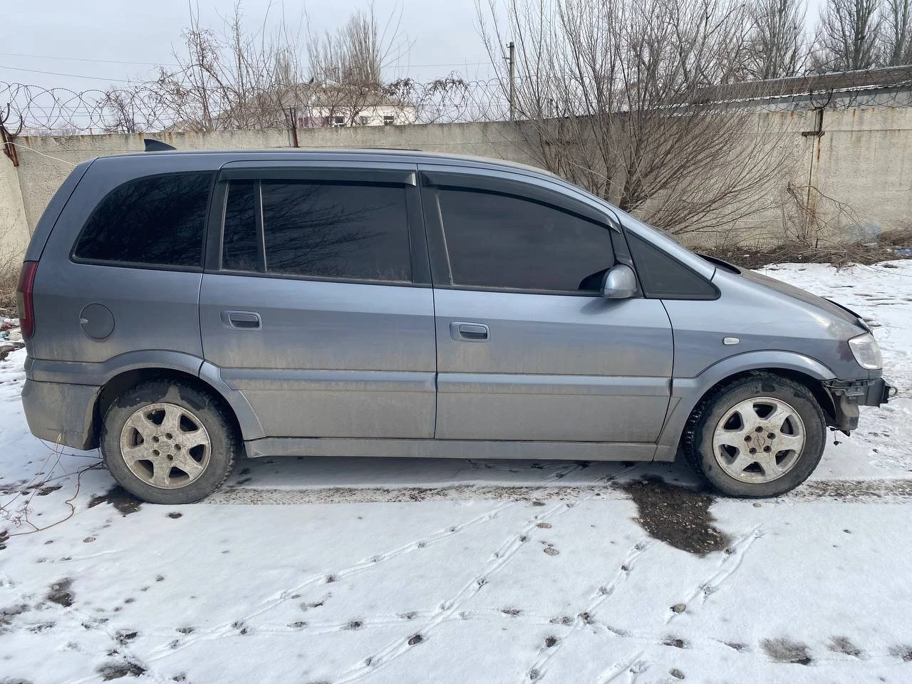 Продажа Opel Zafira 2.2D (125Hp) (Y22DTR) FWD MT по запчастям