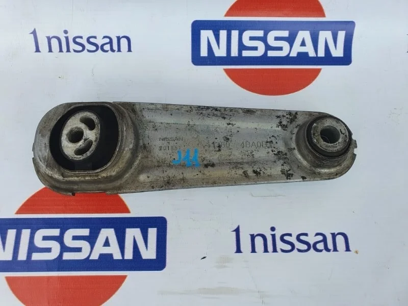 Кронштейн кузовной Nissan Qashqai 2019 113604BA0B J11 HRA2, передний