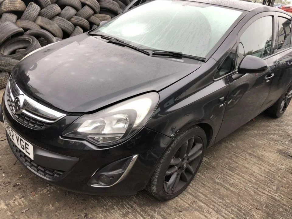 Продажа Opel Corsa 1.4 (100Hp) (A14XER) FWD AT по запчастям