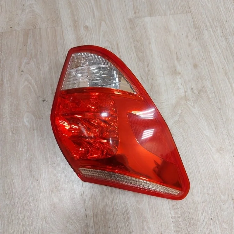 Фонарь задний Toyota RAV4 2006-2012 30