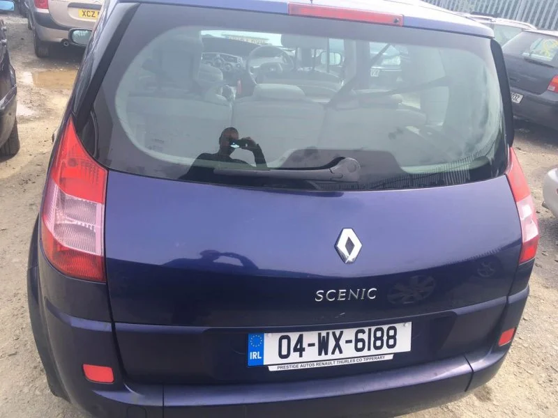 Продажа Renault Scenic 1.6 (115Hp) (K4M 813) FWD MT по запчастям