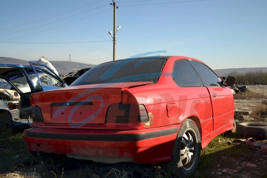 Продажа BMW 3er 1.6 (102Hp) (M43B16) RWD MT по запчастям