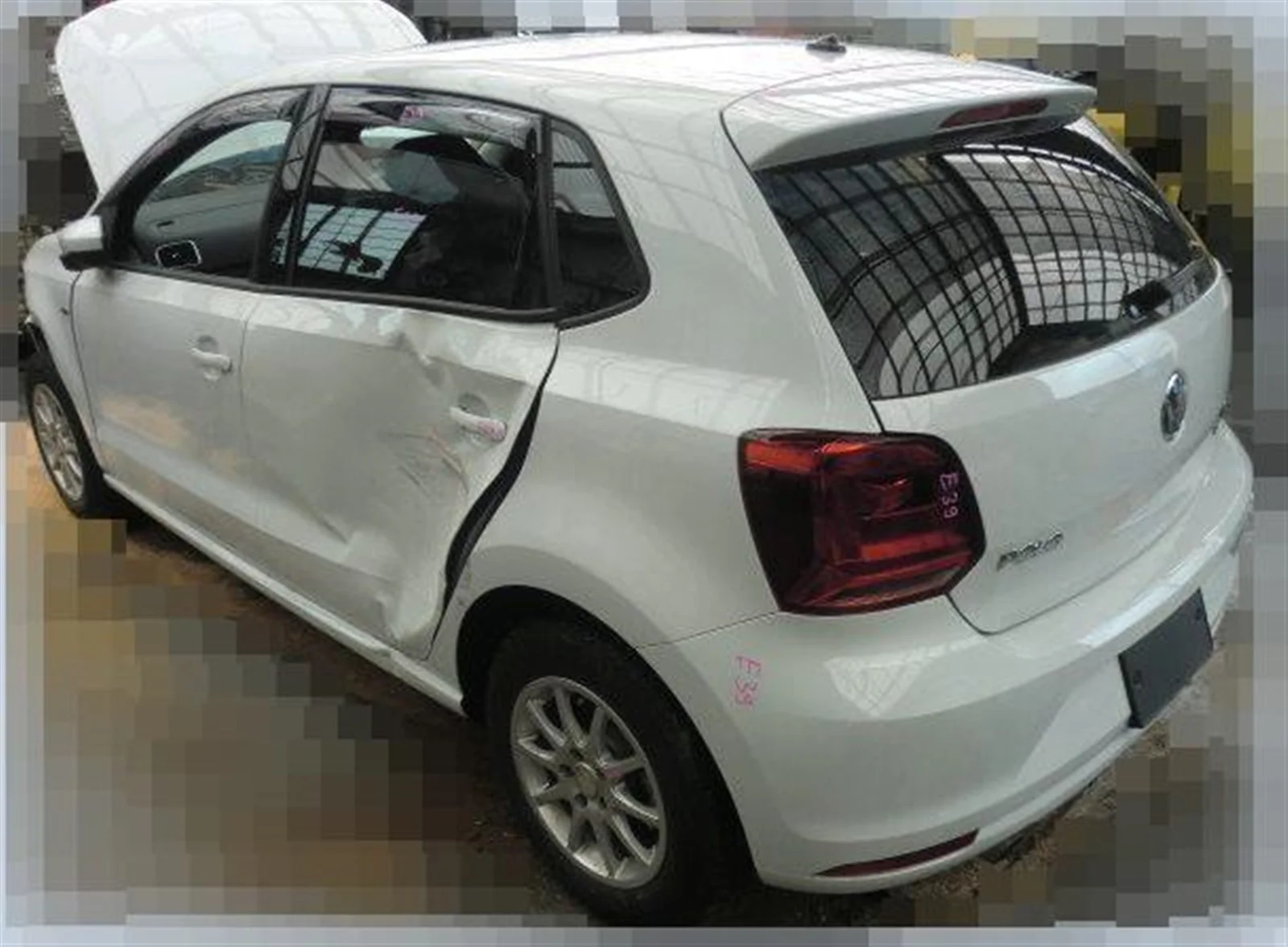 Продажа Volkswagen Polo 1.4D (105Hp) (BLUEMOTION) FWD MT по запчастям