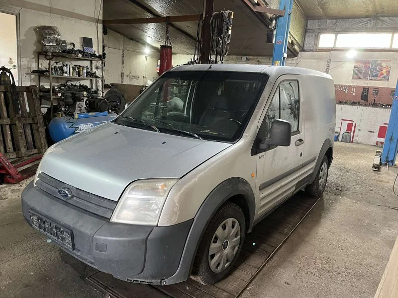 Продажа Ford Transit Connect 1.8D (75Hp) (P7PA, P7PB, R2PA, BH) FWD MT по запчастям