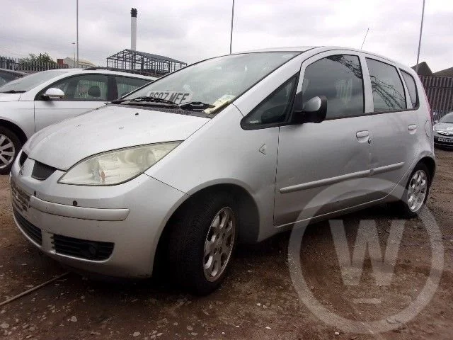 Продажа Mitsubishi Colt 1.3 (95Hp) (4A90) FWD MT по запчастям