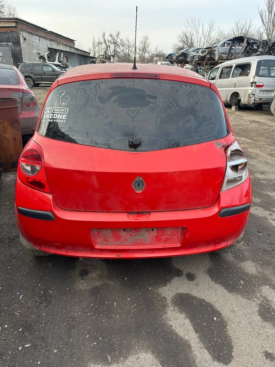 Продажа Renault Clio 1.4 (98Hp) (K4J 780) FWD MT по запчастям